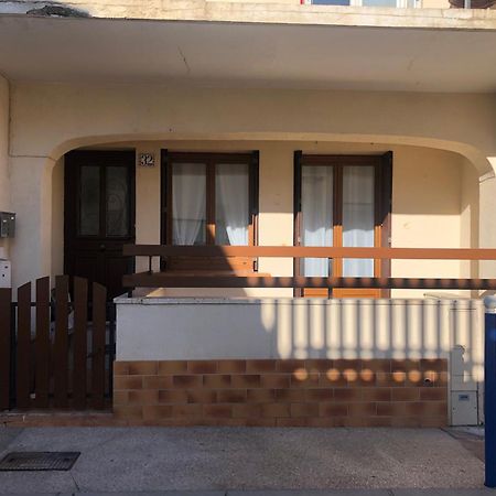 לה-גרו-דו-רואה Agreable Appartement Chez Mame Jeanne Au Grau Du Roi מראה חיצוני תמונה
