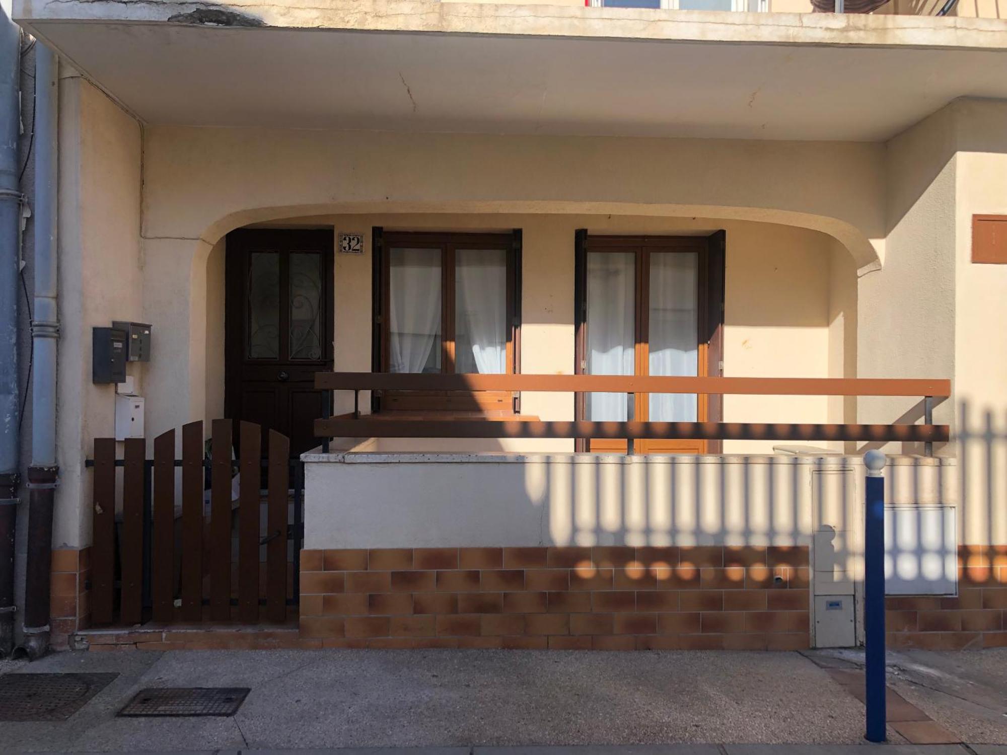 לה-גרו-דו-רואה Agreable Appartement Chez Mame Jeanne Au Grau Du Roi מראה חיצוני תמונה